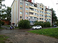 Многоквартирный жилой дом. 30 августа 2025 (сб).