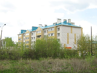 пр‑т Ленина, 95 (г. Канаш) -​ многоквартирный жилой дом.