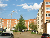 Многоквартирный жилой дом. 15 мая 2015 (пт).