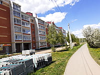 Многоквартирный жилой дом. 13 мая 2025 (вт).