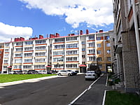 Многоквартирный жилой дом. 13 мая 2025 (вт).