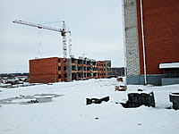 Многоквартирный жилой дом. 10 января 2025 (пт).