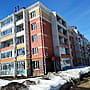 ул. Машиностроителей, 44к1 (г. Канаш) -​ многоквартирный жилой дом.