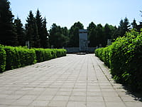 Монумент Славы павшим в кровопролитных боях Великой Отечественной войны. 23 мая 2014 (пт).