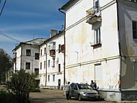 Многоквартирный жилой дом. 10 мая 2015 (вс).