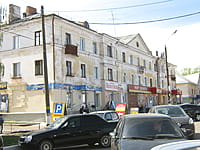 Многоквартирный жилой дом. 10 мая 2015 (вс).