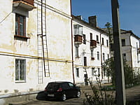 Многоквартирный жилой дом. 10 мая 2015 (вс).