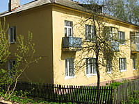 Многоквартирный жилой дом. 10 мая 2015 (вс).