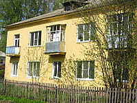 Многоквартирный жилой дом. 10 мая 2015 (вс).