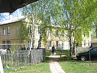 Многоквартирный жилой дом. 10 мая 2015 (вс).