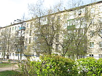 Многоквартирный жилой дом. 10 мая 2015 (вс).