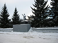 Памятник В.И.Ленину. 08 декабря 2013 (вс).