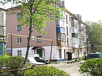 Многоквартирный жилой дом. 10 мая 2015 (вс).