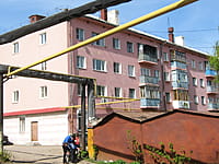 Многоквартирный жилой дом. 10 мая 2015 (вс).