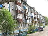 Многоквартирный жилой дом. 10 мая 2015 (вс).