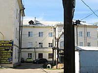 Многоквартирный жилой дом. 10 мая 2015 (вс).