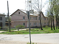 Многоквартирный жилой дом. 09 мая 2015 (сб).