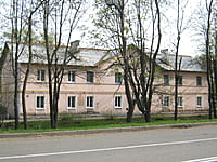 Многоквартирный жилой дом. 10 мая 2015 (вс).