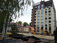 Многоквартирный жилой дом. 30 августа 2025 (сб).