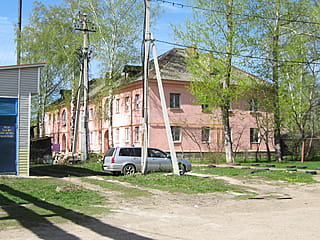 ул. Пушкина, 50 (г. Канаш) -​ многоквартирный жилой дом.