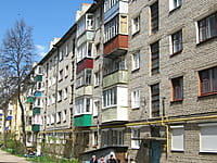 Многоквартирный жилой дом. 09 мая 2015 (сб).