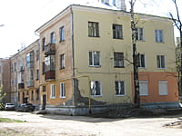 Многоквартирный жилой дом. 09 мая 2015 (сб).