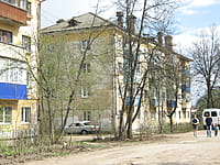 Многоквартирный жилой дом. 04 мая 2015 (пн).