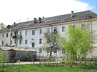 Многоквартирный жилой дом. 09 мая 2015 (сб).