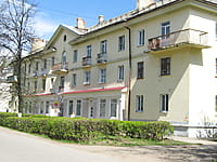 Многоквартирный жилой дом. 09 мая 2015 (сб).