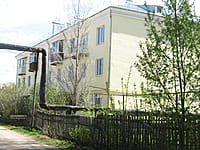 Многоквартирный жилой дом. 09 мая 2015 (сб).