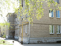 Многоквартирный жилой дом. 09 мая 2015 (сб).