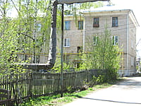 Многоквартирный жилой дом. 09 мая 2015 (сб).