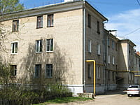 Многоквартирный жилой дом. 09 мая 2015 (сб).