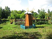 Школьная площадка "Деревенский дворик". 14 августа 2014 (чт).