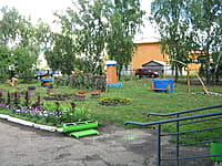 Школьная площадка "Деревенский дворик". 14 августа 2014 (чт).