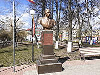 Городской сквер Афганцев. 23 апреля 2026 (чт).