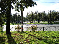 Сквер воинов-вагоноремонтников, павших в годы Великой Отечественной войны. 01 сентября 2025 (пн).