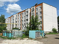 Многоквартирный жилой дом. 13 августа 2015 (чт).