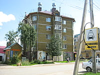 Многоквартирный жилой дом. 13 августа 2015 (чт).