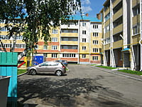 Многоквартирный жилой дом. 13 августа 2015 (чт).