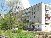 "Поляна", магазин. 13 мая 2015 (ср).