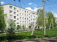 Многоквартирный жилой дом. 13 мая 2015 (ср).