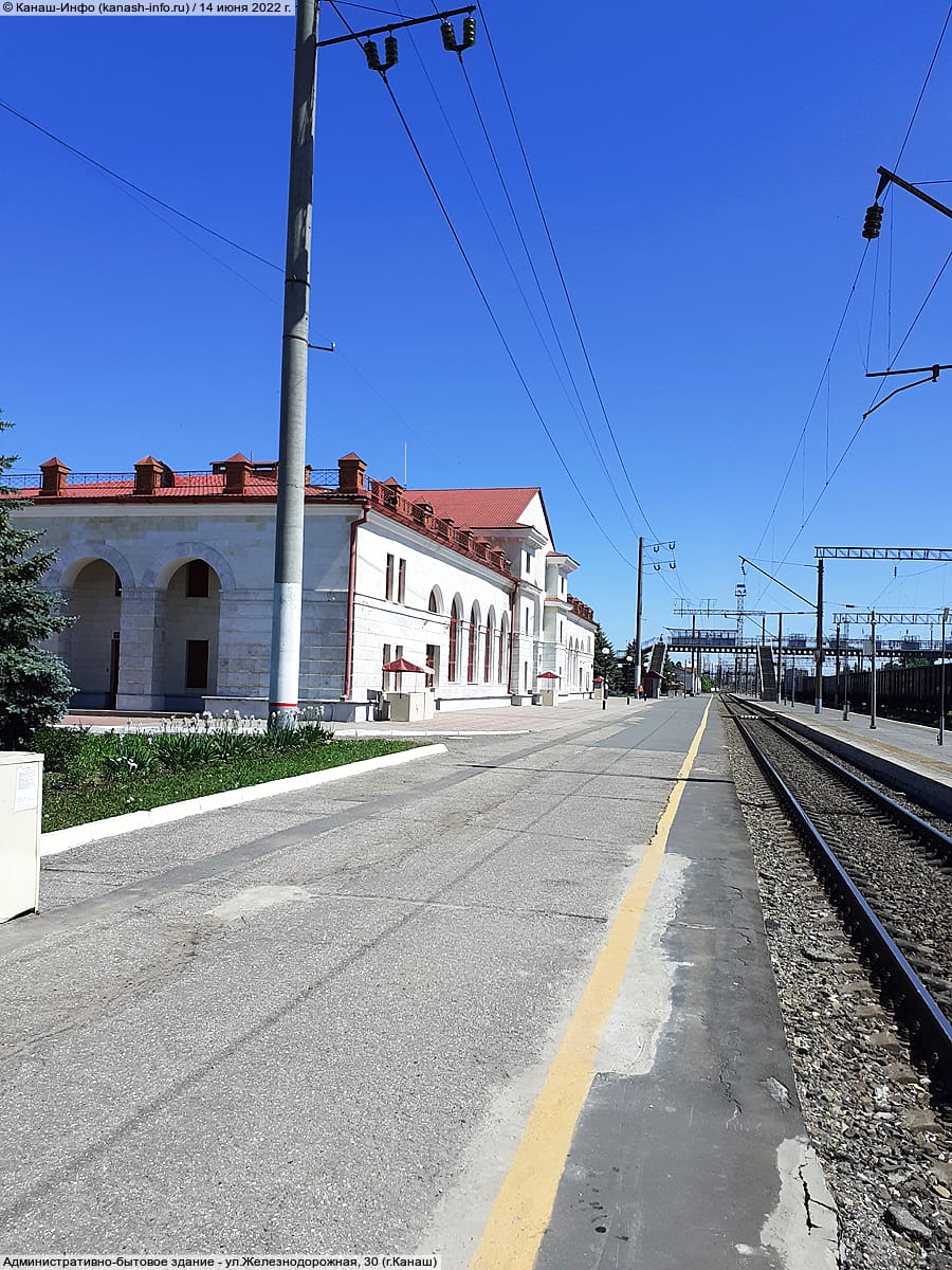 Административно-бытовое здание. 14 июня 2022 (вт).