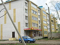 "Звениговский", фирменный магазин. 13 мая 2015 (ср).